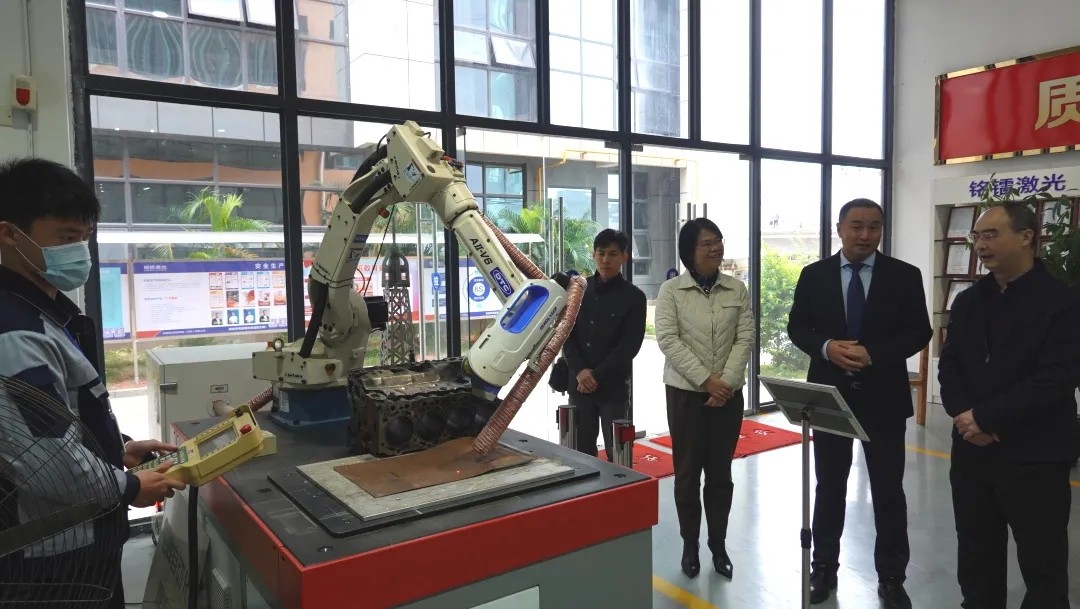 1638145838868230.jpg 640.webp (6).jpg